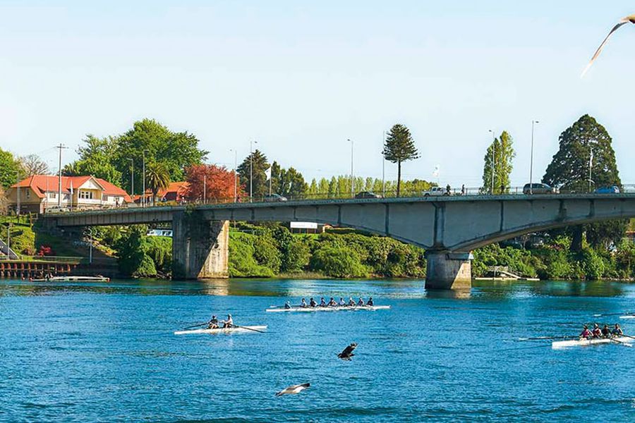 pasajes a valdivia